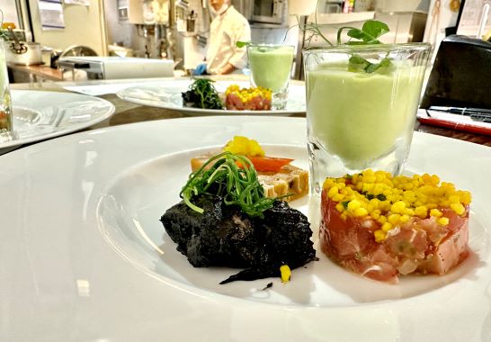'O Pulecenellaのランチ料理